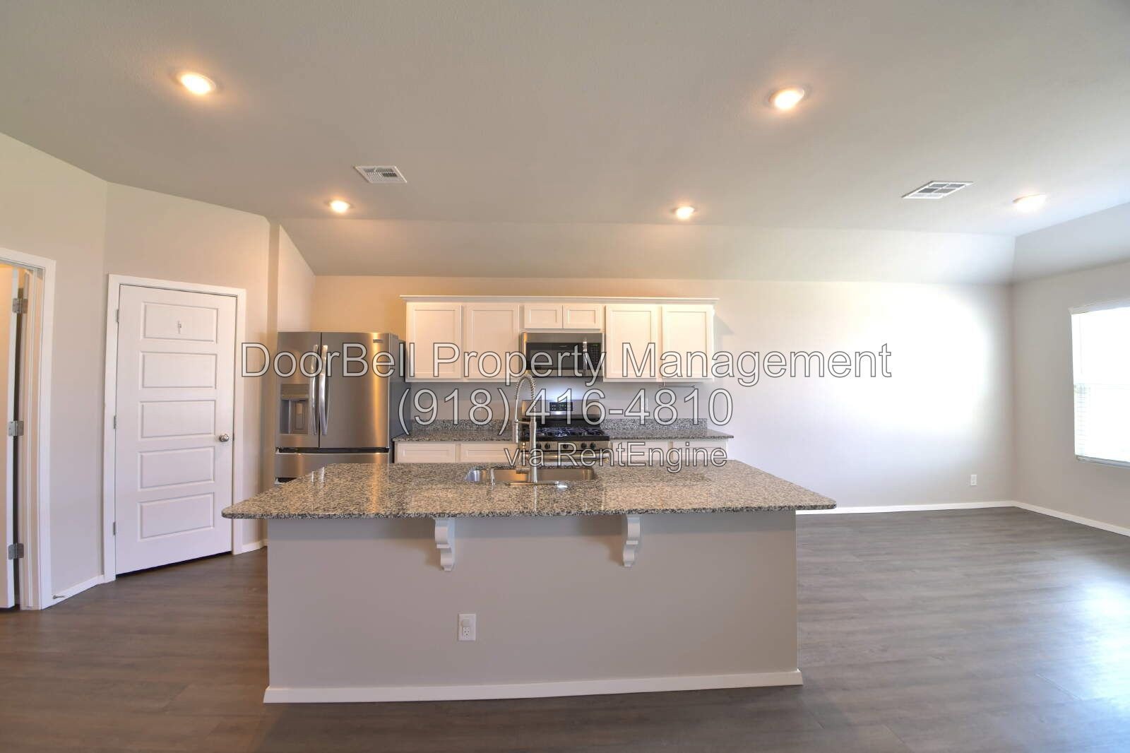 Rare 4-Bedroom Home in Battle Creek Park property image