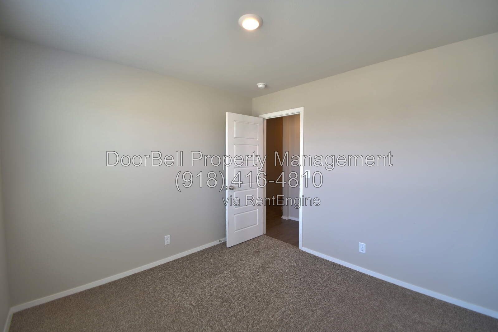 Rare 4-Bedroom Home in Battle Creek Park property image