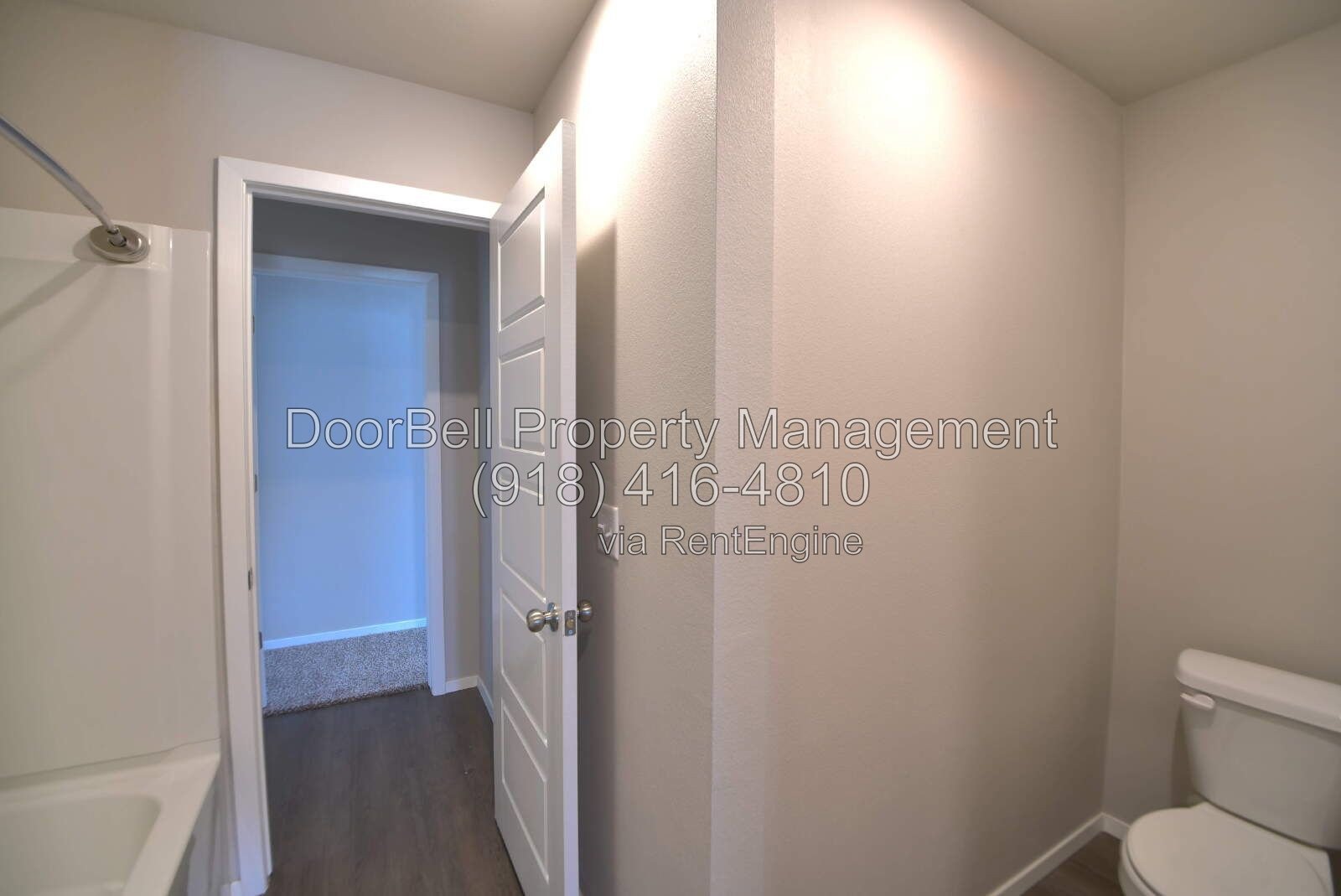 Rare 4-Bedroom Home in Battle Creek Park property image