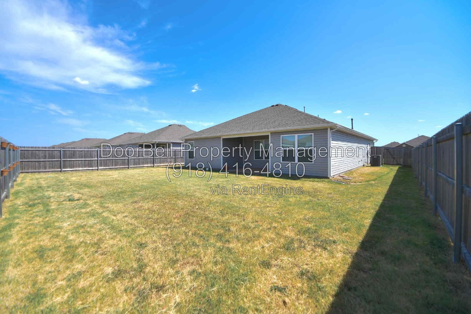Rare 4-Bedroom Home in Battle Creek Park property image