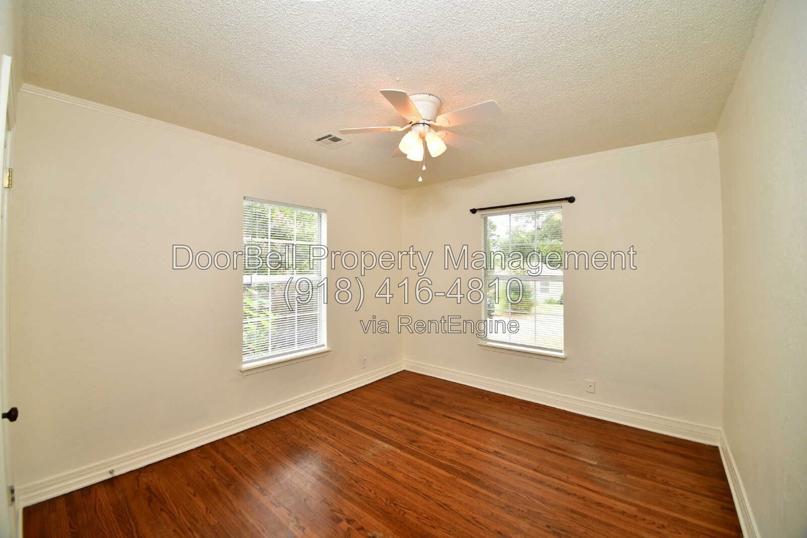 Cozy 2-Bedroom Bungalow in a Great Tulsa Neighborhood property image
