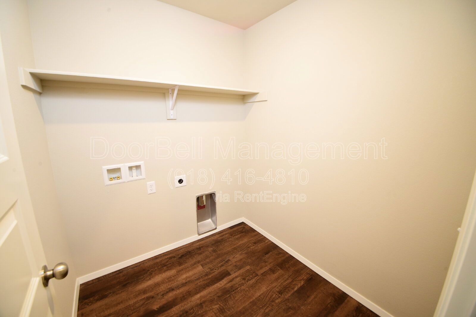 Welcome to this 3-bedroom, 2-bathroom home in Broken Arrow! property image