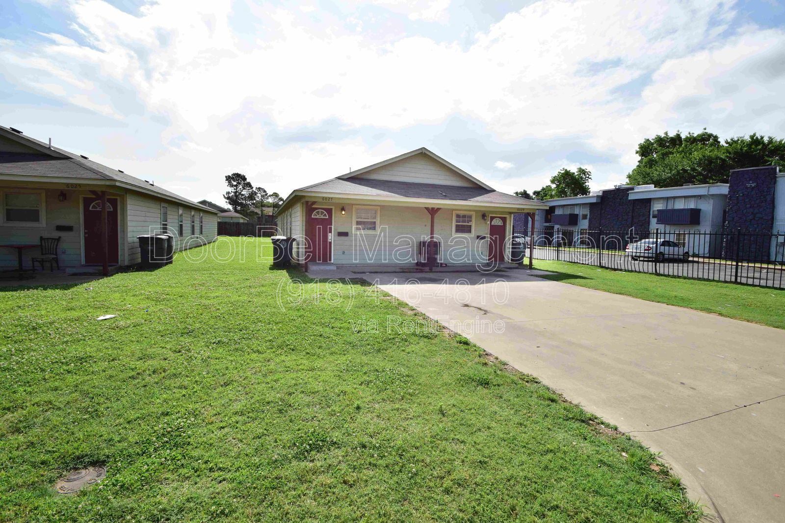 3-Bedroom Duplex Unit Available - ACCEPTING Section 8 / Housing Voucher Pending Details property image