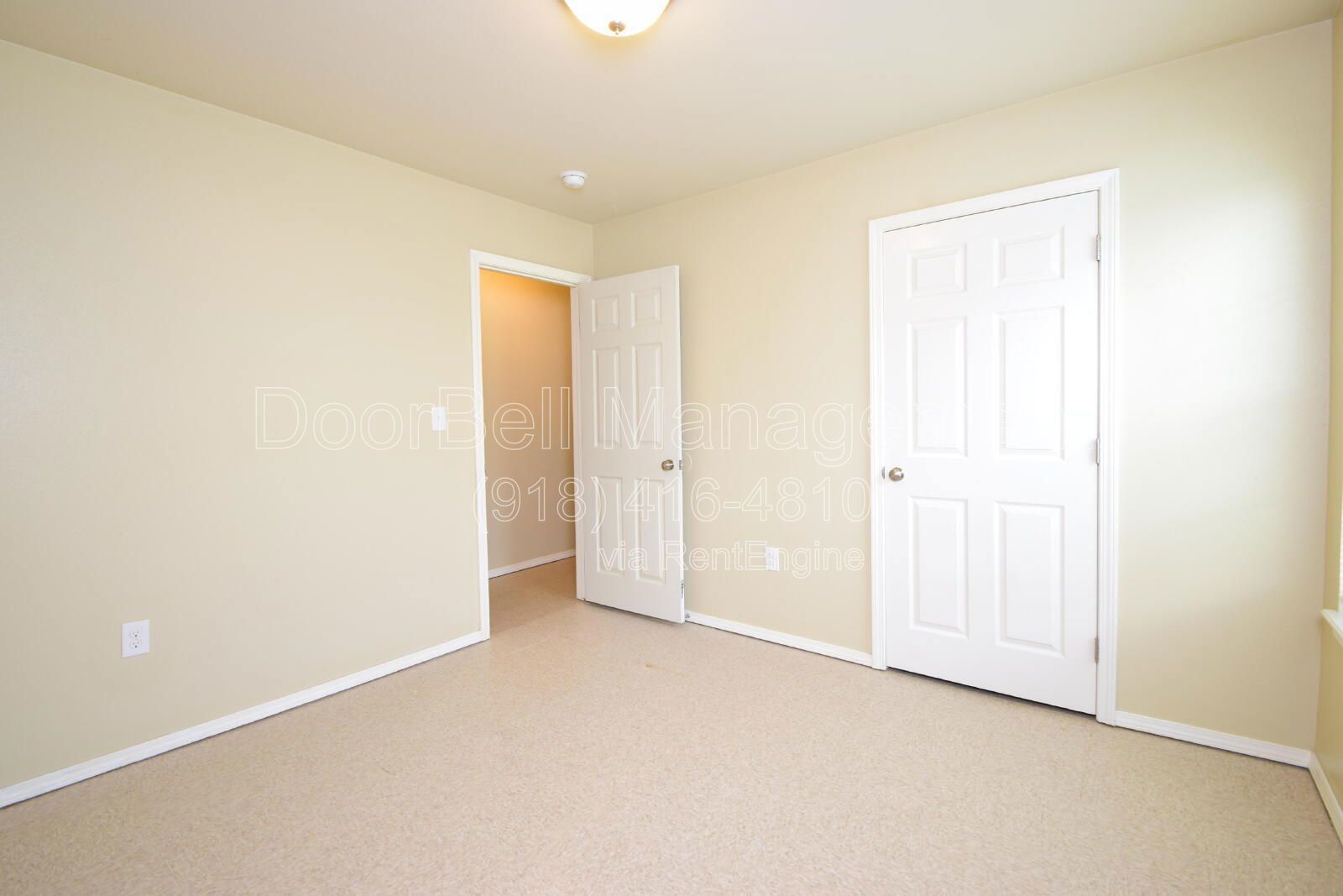 3-Bedroom Duplex Unit Available - ACCEPTING Section 8 / Housing Voucher
Pending Details property image