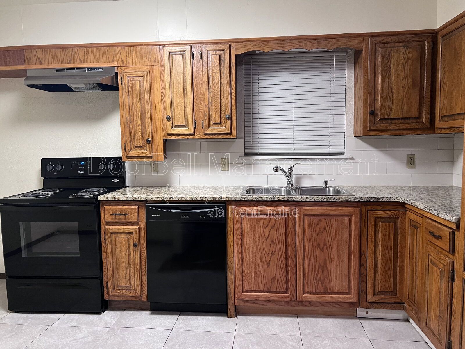 3 Bedroom / 3 Bathroom Duplex in Broken Arrow property image