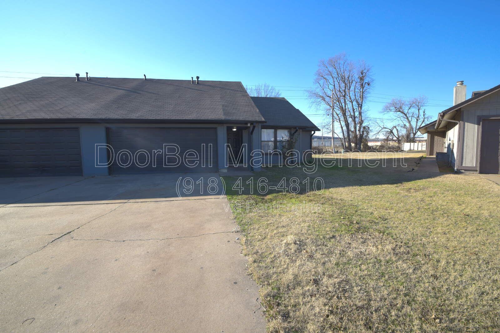 Spacious Duplex in Jenks School District property image