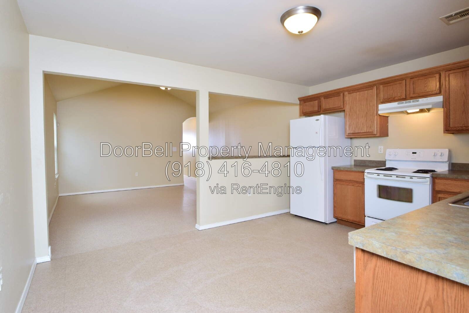 3-Bedroom Duplex Unit Available - ACCEPTING Section 8 / Housing Voucher property image
