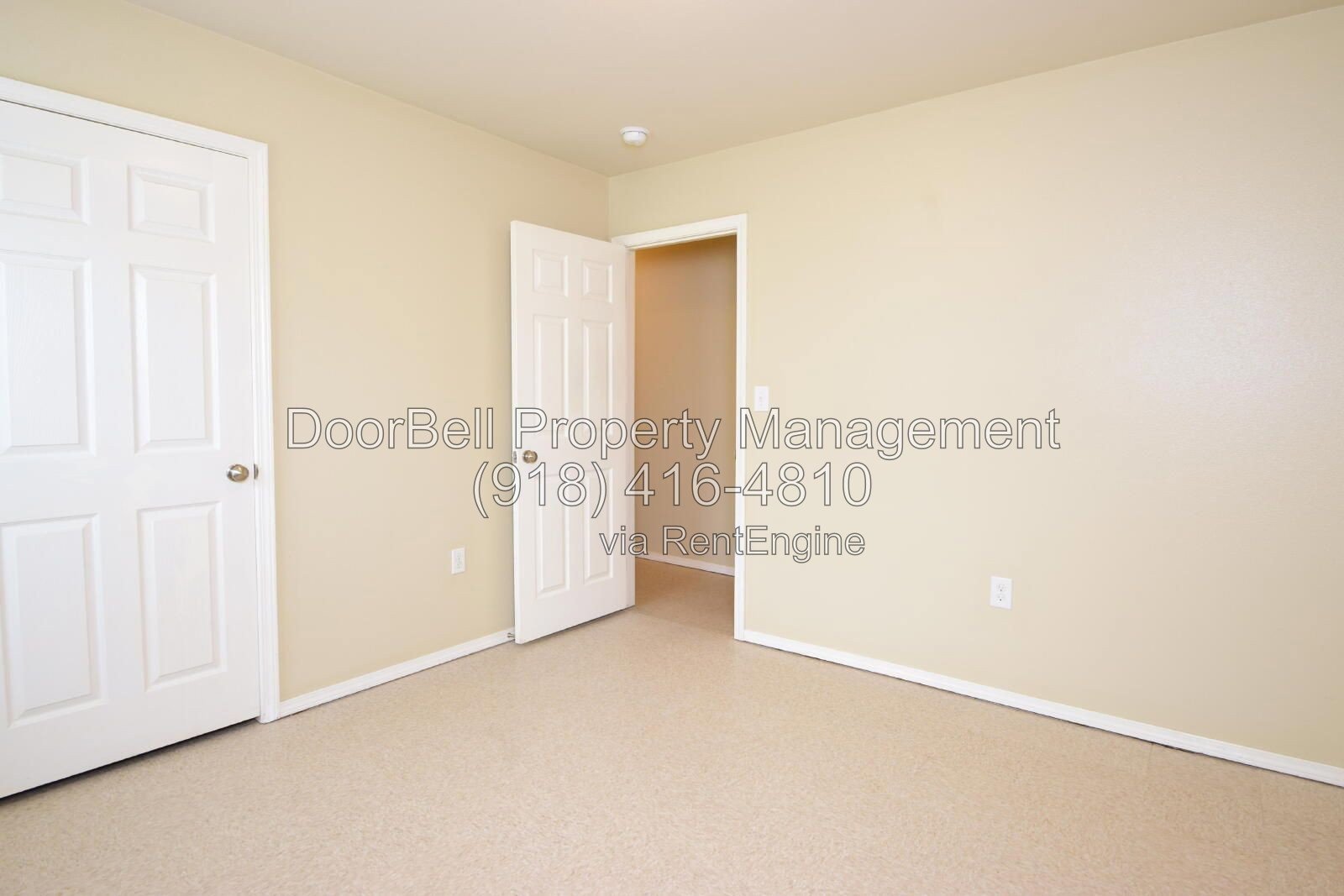 3-Bedroom Duplex Unit Available - ACCEPTING Section 8 / Housing Voucher property image