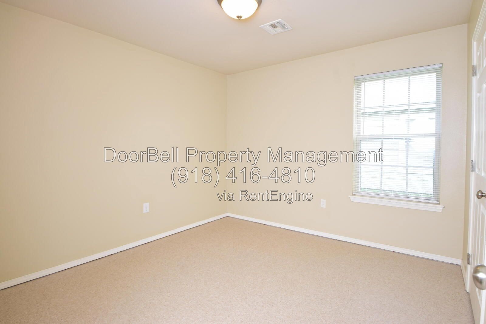 3-Bedroom Duplex Unit Available - ACCEPTING Section 8 / Housing Voucher property image
