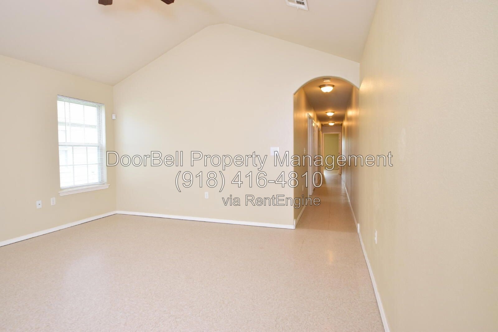 3-Bedroom Duplex Unit Available - ACCEPTING Section 8 / Housing Voucher property image