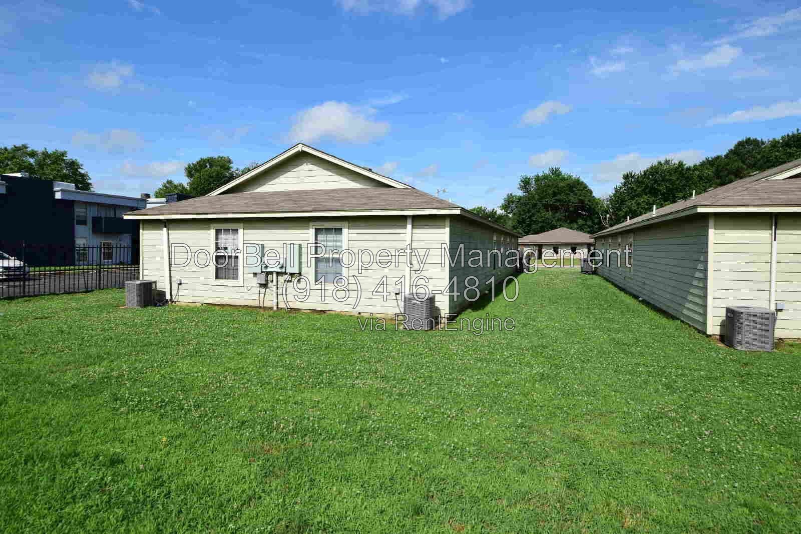 3-Bedroom Duplex Unit Available - ACCEPTING Section 8 / Housing Voucher property image